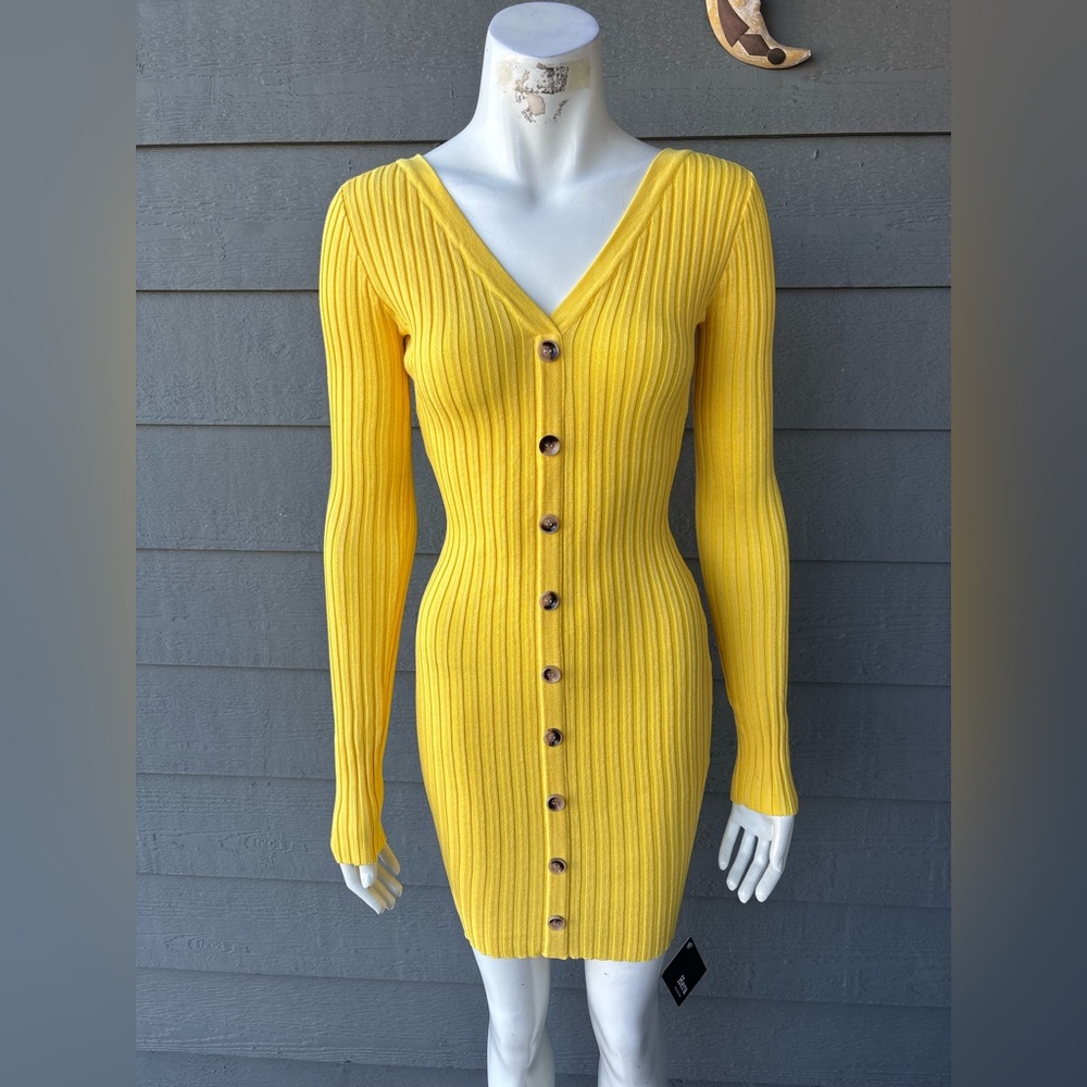 Hera Collection Yellow Long Sleeve Ribbed Dress